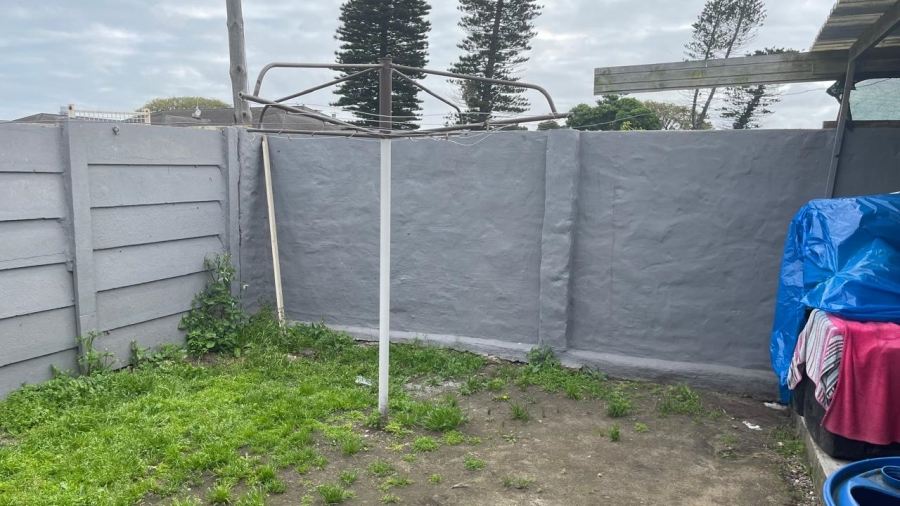 2 Bedroom Property for Sale in Forest Hill Eastern Cape